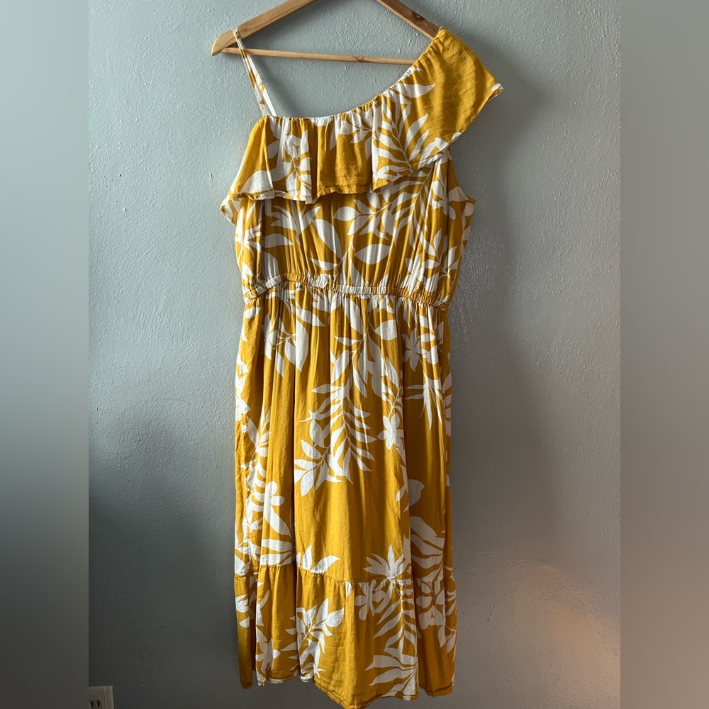 Old Navy Yellow and White Floral One-Shoulder Mini Dress, Size 8
